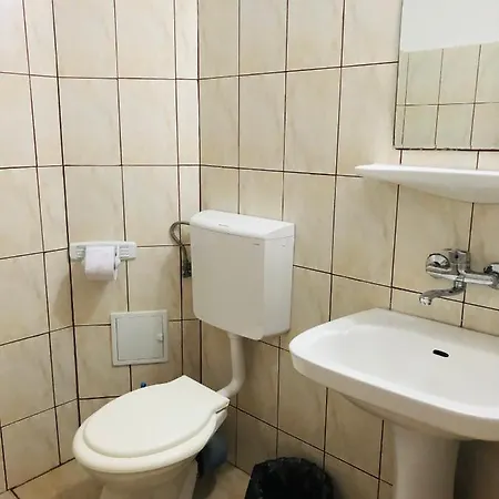 Vila Iuliana Pensión Costinesti